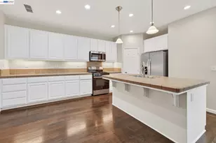 43 Casita Ln, Mountain House, CA 95391 - Photo 9