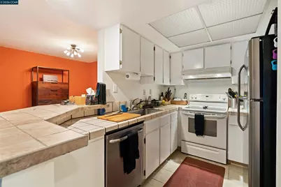 1089 Wesley Ct. #8, Walnut Creek, CA 94597 - Photo 7