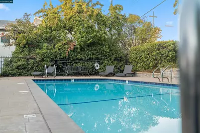 1089 Wesley Ct. #8, Walnut Creek, CA 94597 - Photo 23