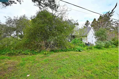 921 6th St, Benicia, CA 94510 - Photo 11