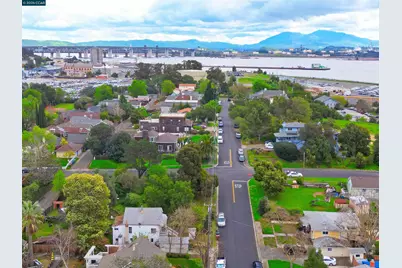 921 6th St, Benicia, CA 94510 - Photo 47