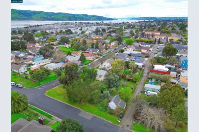 921 6th St, Benicia, CA 94510 - Photo 41