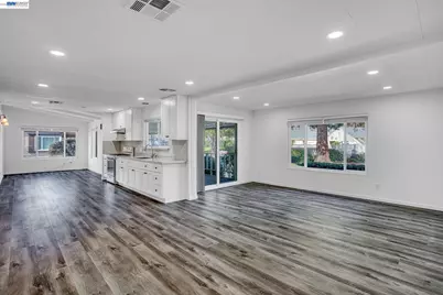 29330 Middleborough Way, Hayward, CA 94544 - Photo 15