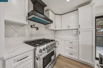 295 Foothill Blvd, Napa, CA 94558 - Photo 5