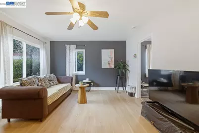 15289 Upton Ave, San Leandro, CA 94578 - Photo 33