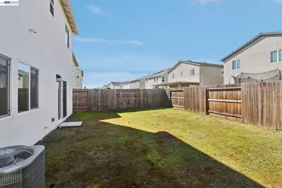 1449 Dorona Ln, Manteca, CA 95336 - Photo 27