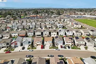 1449 Dorona Ln, Manteca, CA 95336 - Photo 33