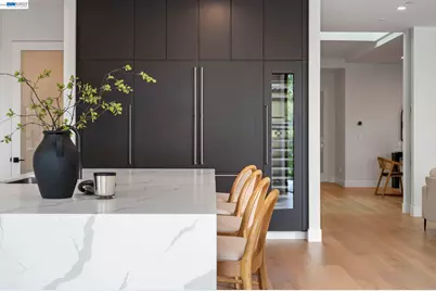 5883 Margarido Dr, Oakland, CA 94618 - Photo 23