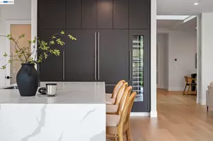 5883 Margarido Dr, Oakland, CA 94618 - Photo 23