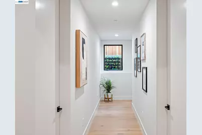5883 Margarido Dr, Oakland, CA 94618 - Photo 41
