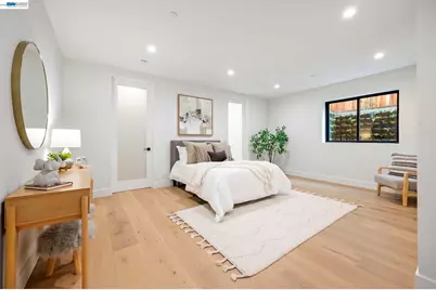 5883 Margarido Dr, Oakland, CA 94618 - Photo 43