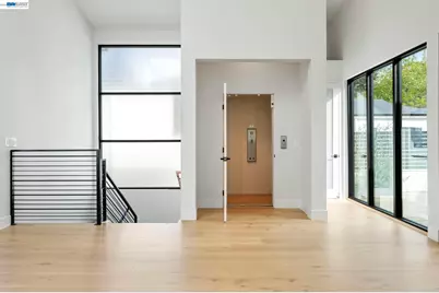 5883 Margarido Dr, Oakland, CA 94618 - Photo 7