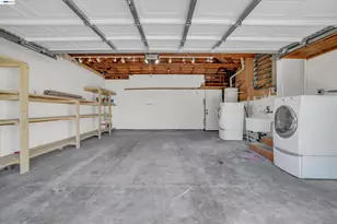 4284 Hillview Dr, Pittsburg, CA 94565 - Photo 31