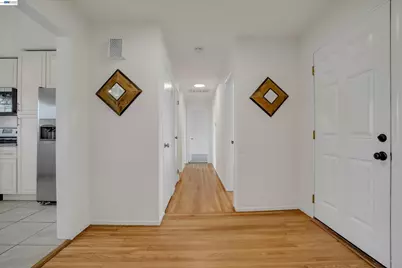 4284 Hillview Dr, Pittsburg, CA 94565 - Photo 15