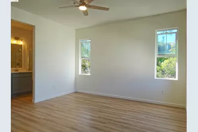 1150 Summer Ln, Richmond, CA 94806 - Photo 13