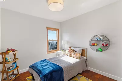 8440 Terrace Dr, El Cerrito, CA 94530 - Photo 23