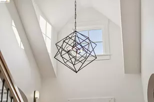 5416 Golden Gate Ave, Oakland, CA 94618 - Photo 7