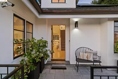 5416 Golden Gate Ave, Oakland, CA 94618 - Photo 3