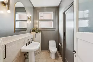 5416 Golden Gate Ave, Oakland, CA 94618 - Photo 13