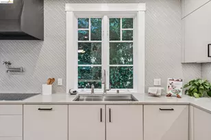 5416 Golden Gate Ave, Oakland, CA 94618 - Photo 21