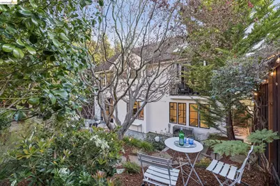 5416 Golden Gate Ave, Oakland, CA 94618 - Photo 35