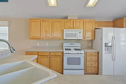 3263 Vineyard Ave. #113, Pleasanton, CA 94566 - Photo 15