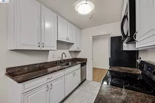 771 Kingston Ave, Oakland, CA 94611 - Photo 29