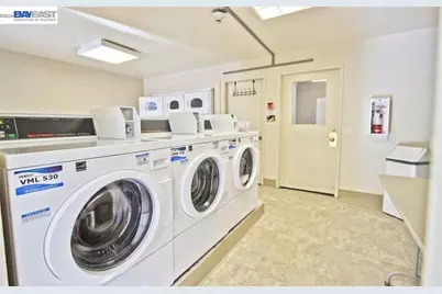 430 Civic Dr #208, Walnut Creek, CA 94596 - Photo 11