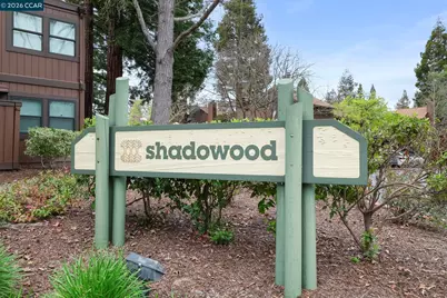 8131 Camelback Pl, Pleasant Hill, CA 94523 - Photo 23