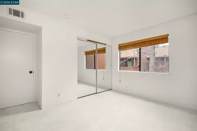 8131 Camelback Pl, Pleasant Hill, CA 94523 - Photo 15