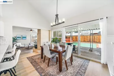 552 Hanover St, Livermore, CA 94551 - Photo 15