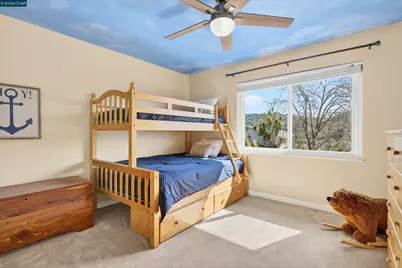 2654 Tamalpais Dr, Pinole, CA 94564 - Photo 37