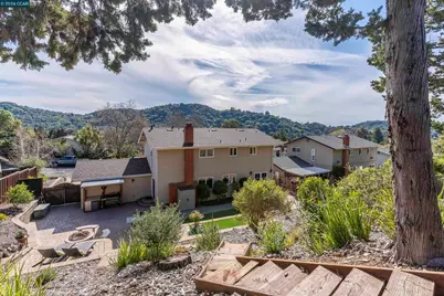 2654 Tamalpais Dr, Pinole, CA 94564 - Photo 45