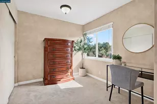 2654 Tamalpais Dr, Pinole, CA 94564 - Photo 25