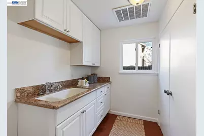 14 Leeds Ct, Danville, CA 94526 - Photo 37