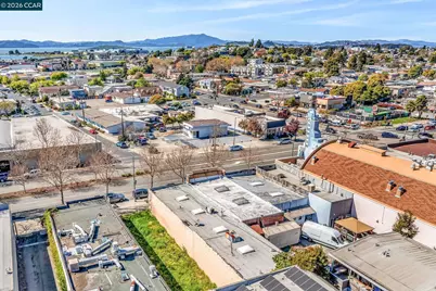 10046 San Pablo Ave, El Cerrito, CA 94530 - Photo 11