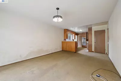 2033 Trafalgar Pl, Oakland, CA 94611 - Photo 25