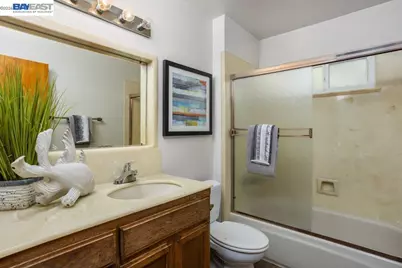 17774 Trenton Dr, Castro Valley, CA 94546 - Photo 21