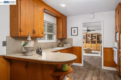 17774 Trenton Dr, Castro Valley, CA 94546 - Photo 3