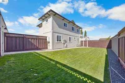 47 2nd, Rio Vista, CA 94571 - Photo 7