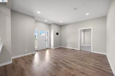 47 2nd, Rio Vista, CA 94571 - Photo 11