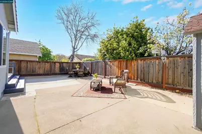 162 Woodfield, Hercules, CA 94547 - Photo 45