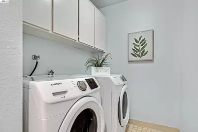 7332 Stonedale Dr, Pleasanton, CA 94588 - Photo 27