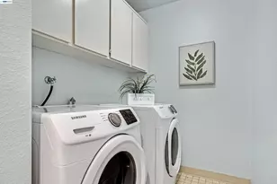 7332 Stonedale Dr, Pleasanton, CA 94588 - Photo 27