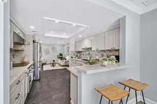 7332 Stonedale Dr, Pleasanton, CA 94588 - Photo 13