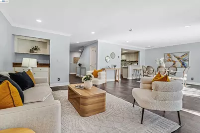 7332 Stonedale Dr, Pleasanton, CA 94588 - Photo 9