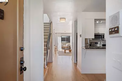 3161 Birmingham Dr #209, Richmond, CA 94806 - Photo 3