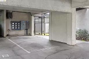 3161 Birmingham Dr, Richmond, CA 94806 - Photo 21