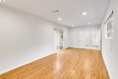 174 Loralee Pl, Pleasant Hill, CA 94523 - Photo 25