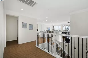 6299 Rocky Point Ct, Oakland, CA 94605 - Photo 33